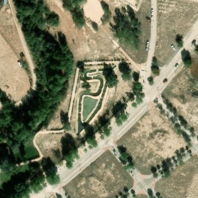 Cadrete pumptrack