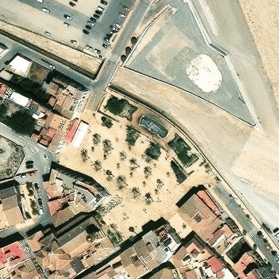Del Pueblo skate plaza