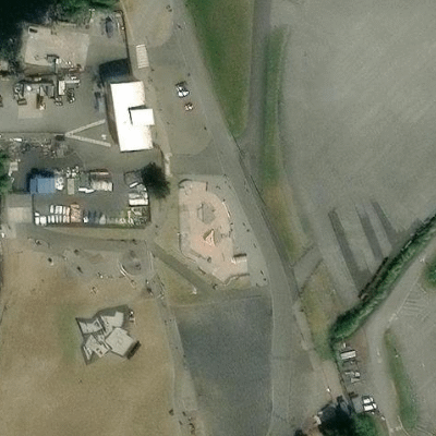 Cardiff Barage skate plaza