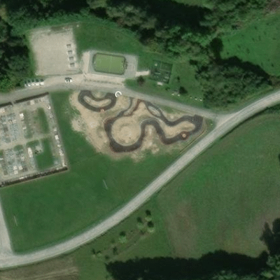 Oyeu pumptrack