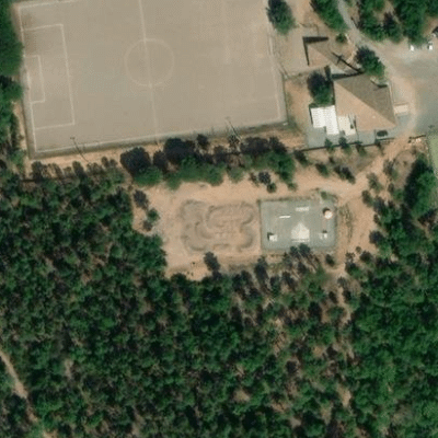 Bagnols-en-Forêt pumptrack